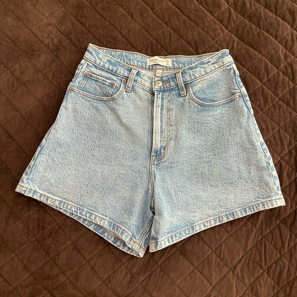 Curve Love High Rise Dad Short